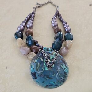 Chic Ocean-Inspired Beaded Necklace